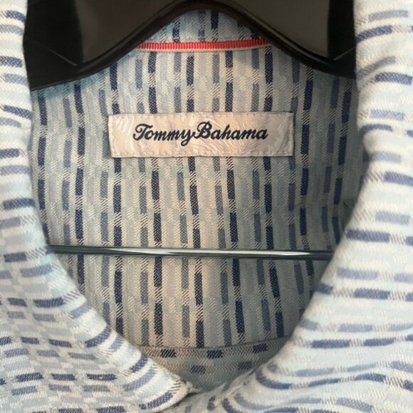 Tommy Bahama Mens Geovanni Geo Camp Shirt size large SILK - Picture 6 of 6